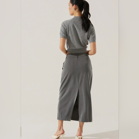 Astr Asymmetrical Waist Skirt - Picture 4 of 9